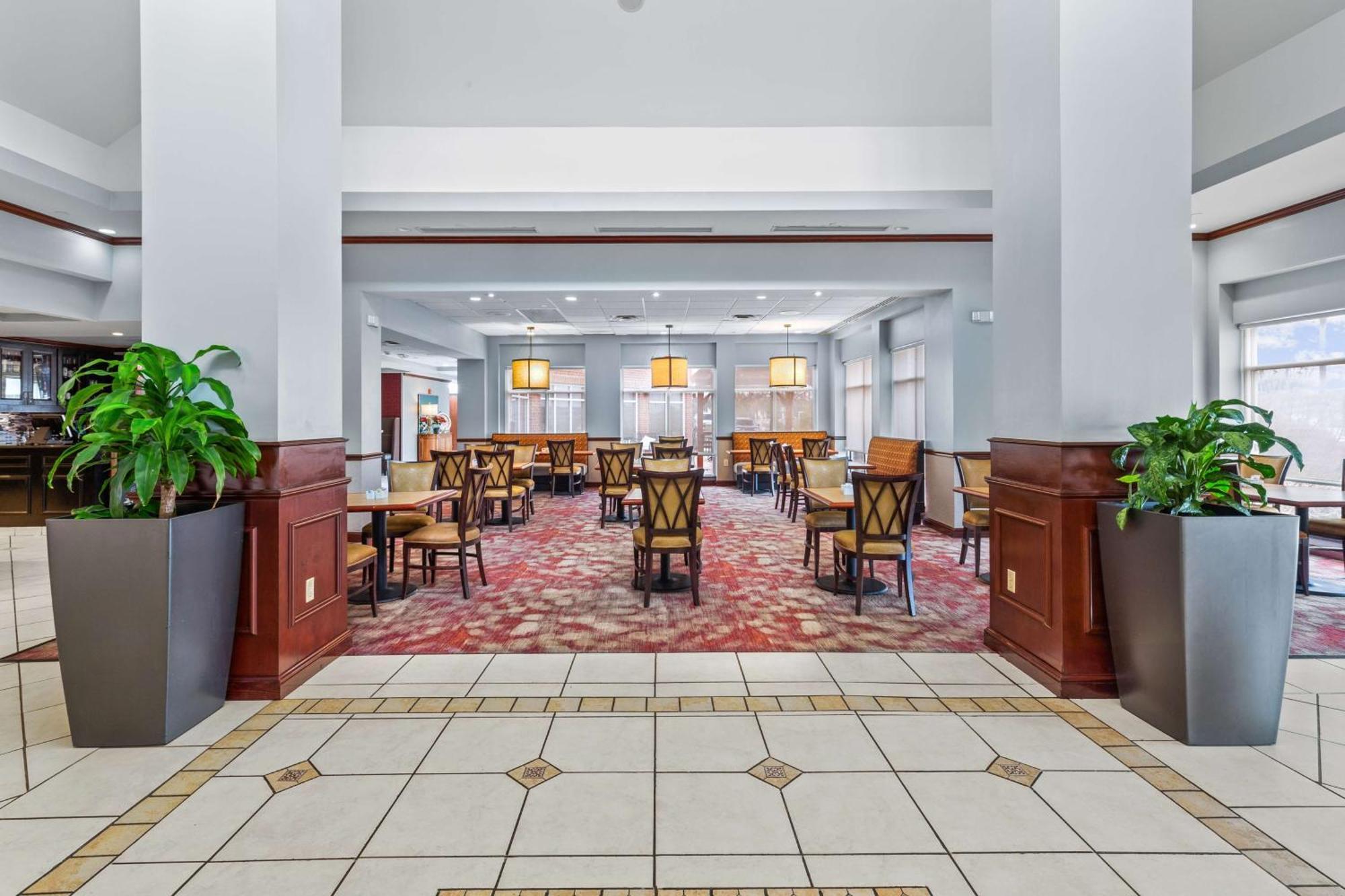Hilton Garden Inn Starkville Exteriér fotografie